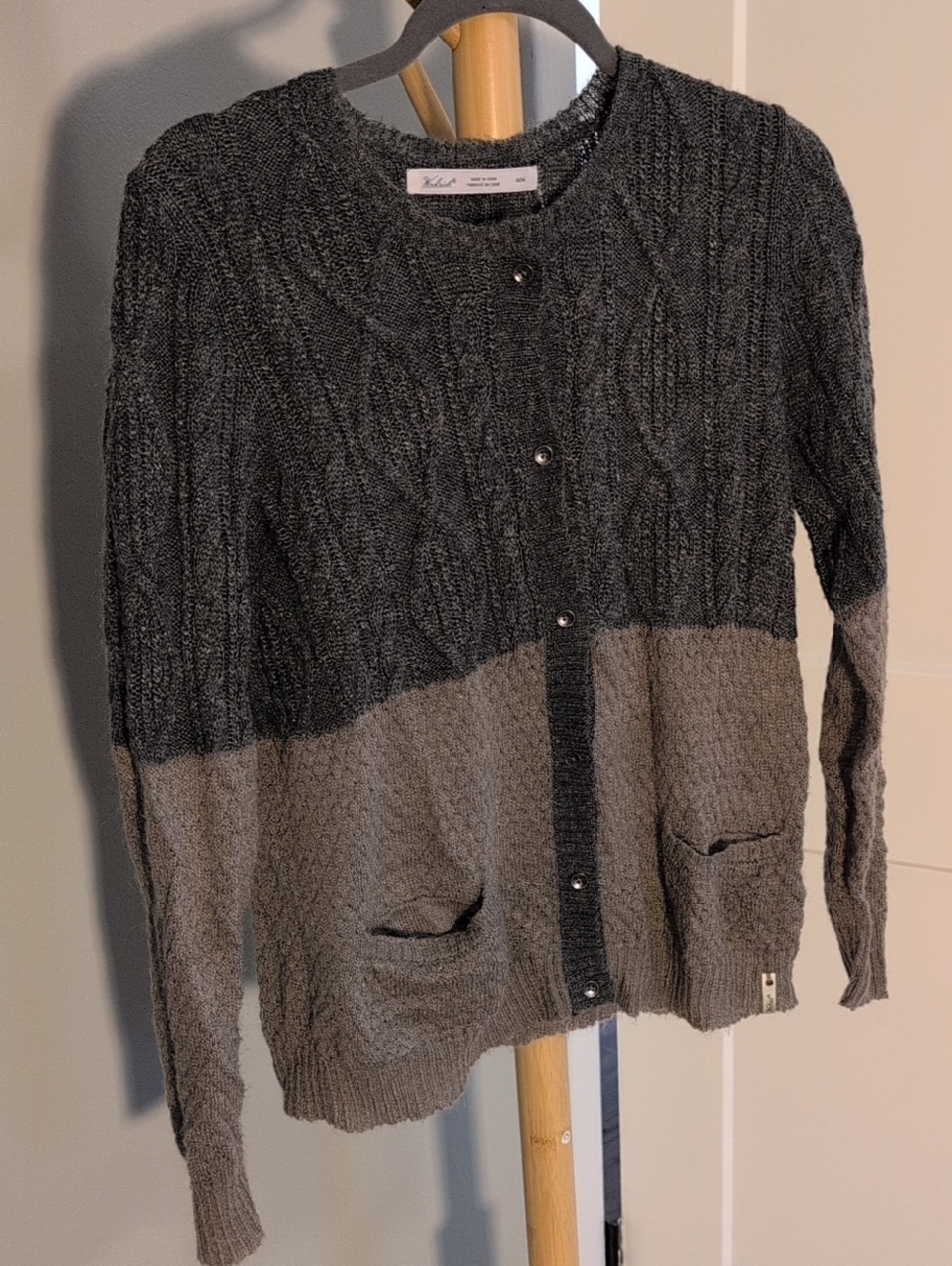 Woolrich Gray/Tan Cable Knit Button Cardigan
